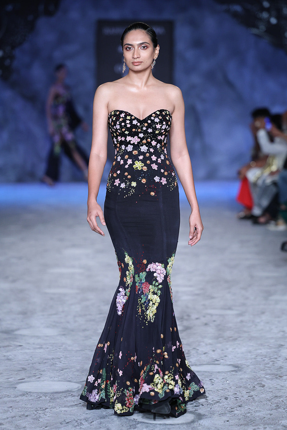 embroidered bird dress Song Hand-Embroidered Gown in Black – Rahul Mishra ⸻ COLOUR OPTIONS Shown Inseam:36L Brown Off The Shoulder long sleeve knit dress