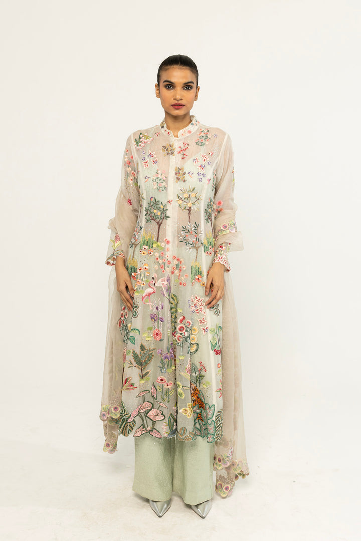 Verdure Hand-Embroidered Kurta Set in Ivory