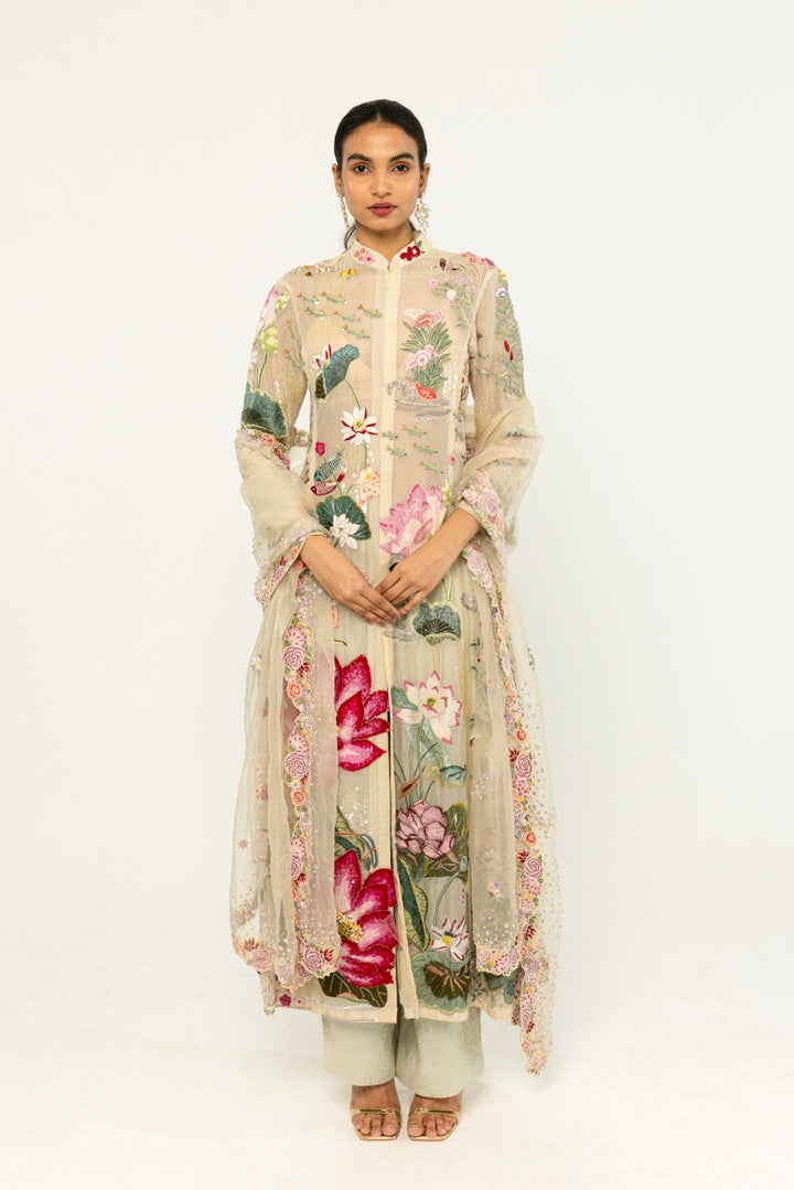 Padma Hand-Embroidered Kurta Set in Pale Yellow