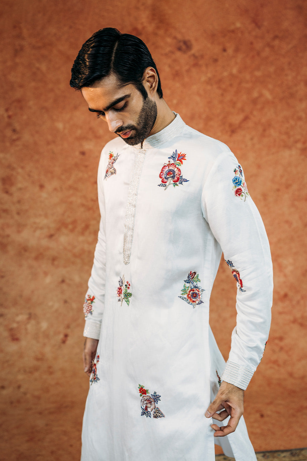 Anar Bel Silk Satin Kurta in Ivory