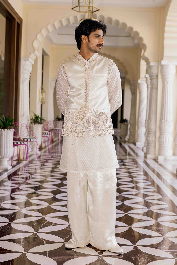 Chikankari Pichwai Hand Embroidered Linen Tissue Satin Bandi