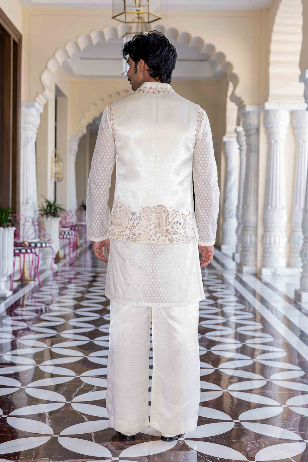 Chikankari Pichwai Hand Embroidered Linen Tissue Satin Bandi