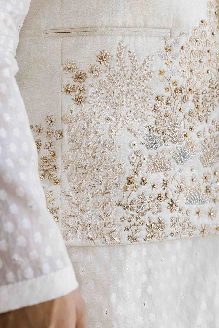 Chikankari Pichwai Hand Embroidered Linen Tissue Satin Bandi