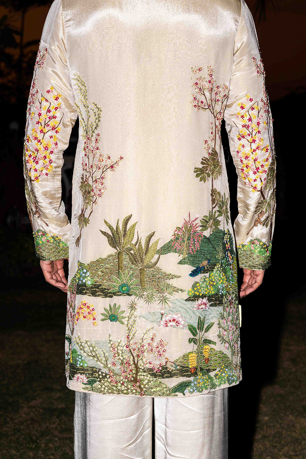 Pichwai Kurta