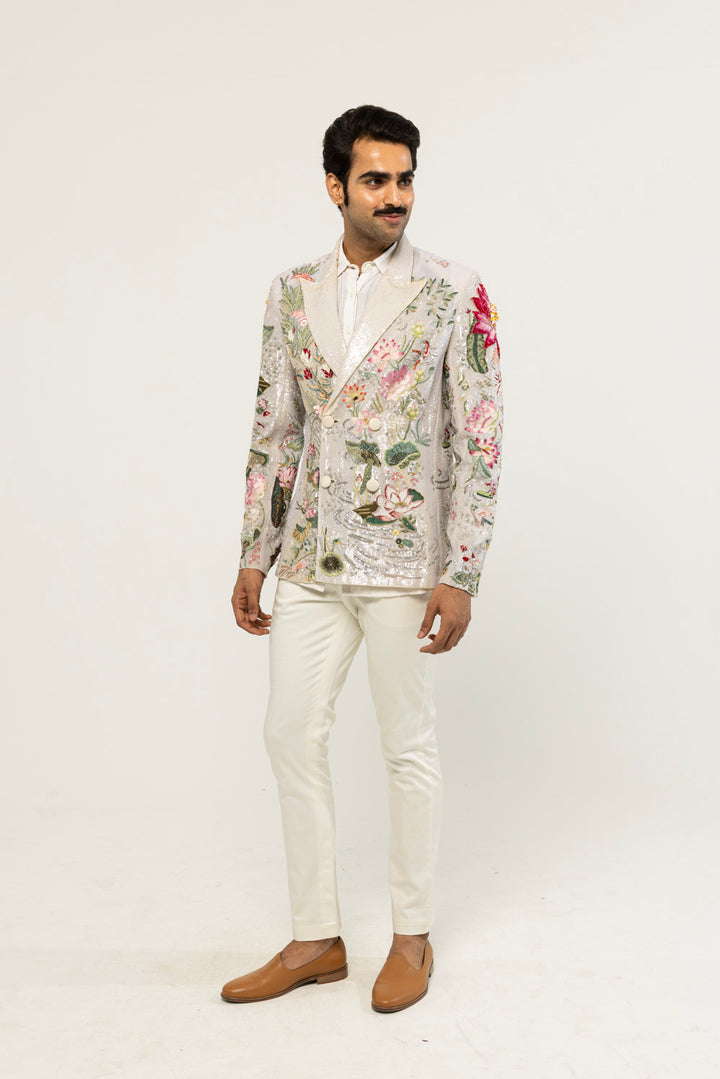 Sundarbans Hand-Embroidered Jacket in Ivory