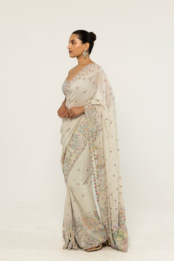 Verdure Hand-Embroidered Saree Set in Mint