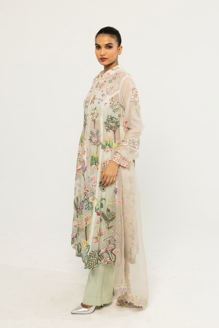 Verdure Hand-Embroidered Kurta Set in Ivory