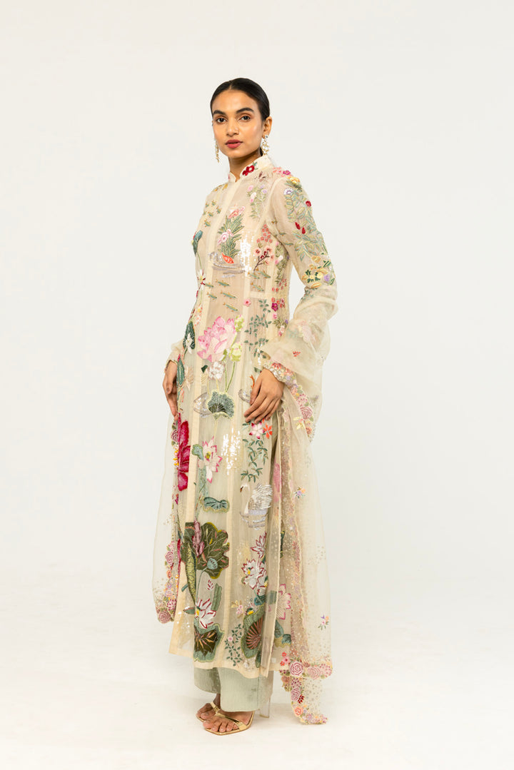 Padma Hand-Embroidered Kurta Set in Pale Yellow