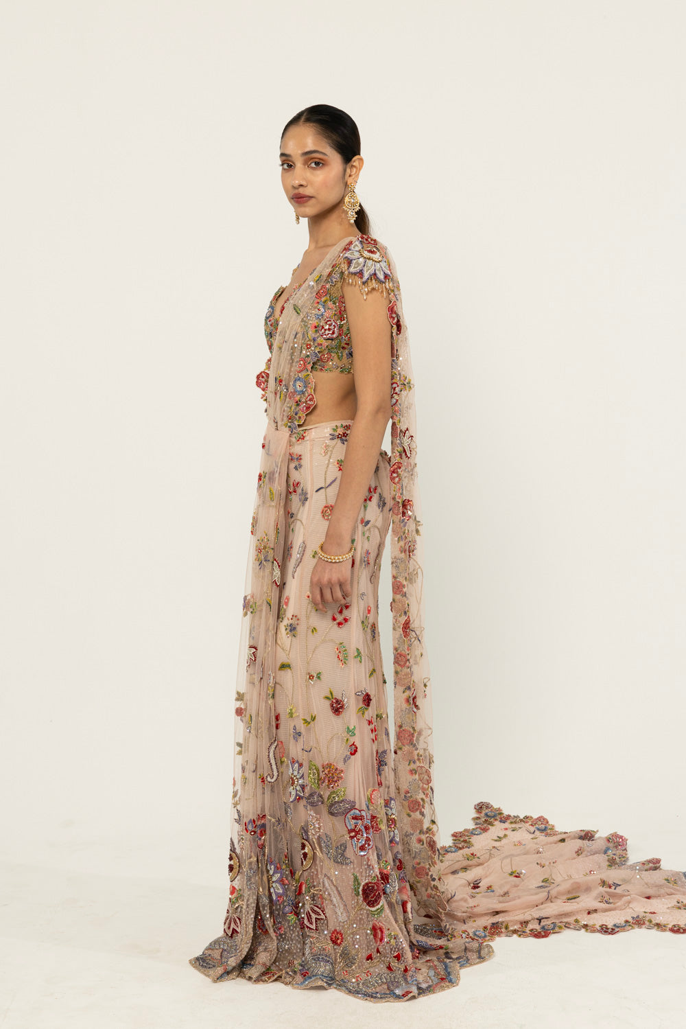 Anar Bel Hand-Embroidered Saree Set in Pink
