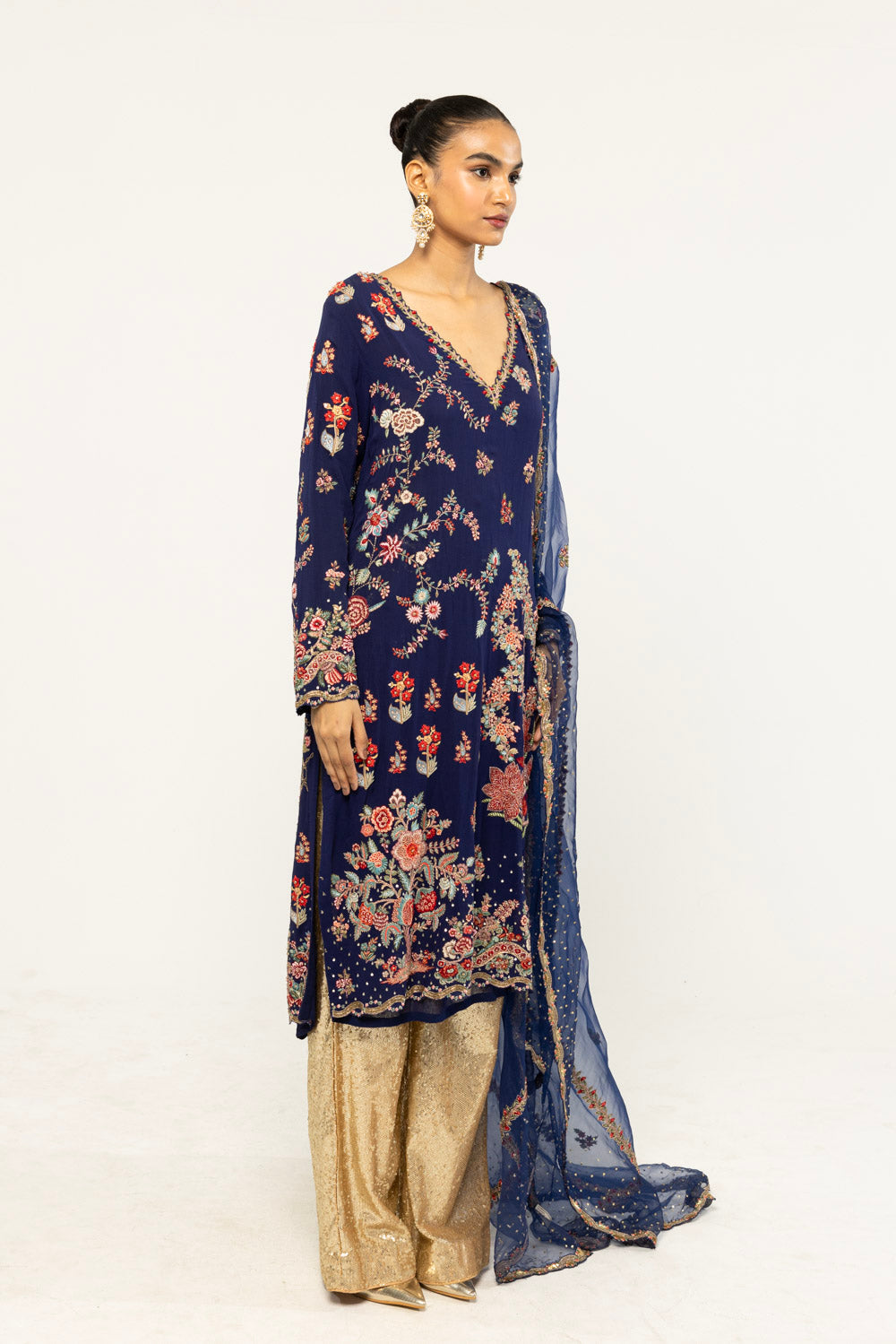 Chintz Hand-Embroidered Kurta Set in Navy