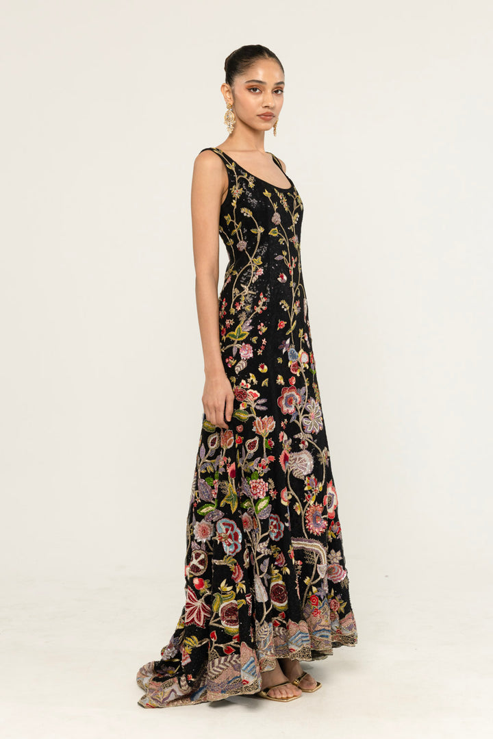 Anar Bel Hand-Embroidered Gown in Black