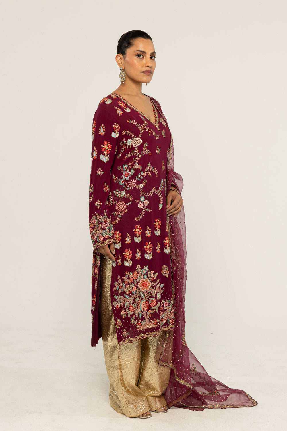 Chintz Hand-Embroidered Kurta Set in Burgundy