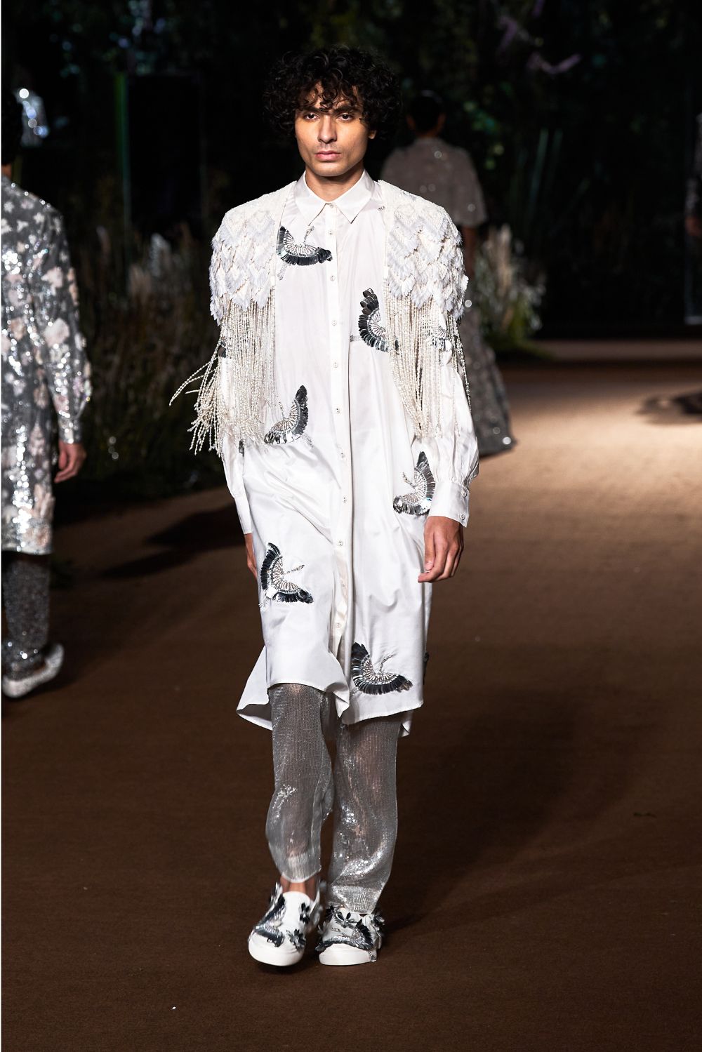 Kingfisher Bird Hand-Embroidered Shirt with Iris Cape and Sequinence Hand-Sequinned Trousers in Ivory, Gold, and Silver