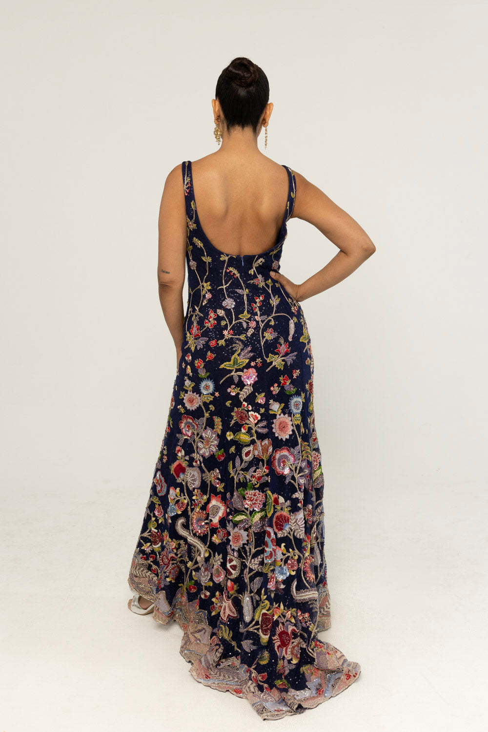 Anar Bel Hand-Embroidered Gown in Navy