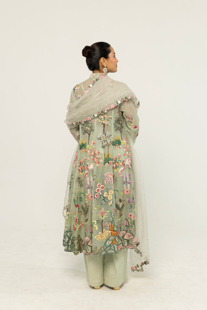 Verdure Hand-Embroidered Kurta Set in Mint