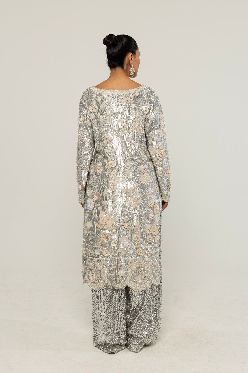 Himadri Hand-Embroidered Kurta Set in Silver