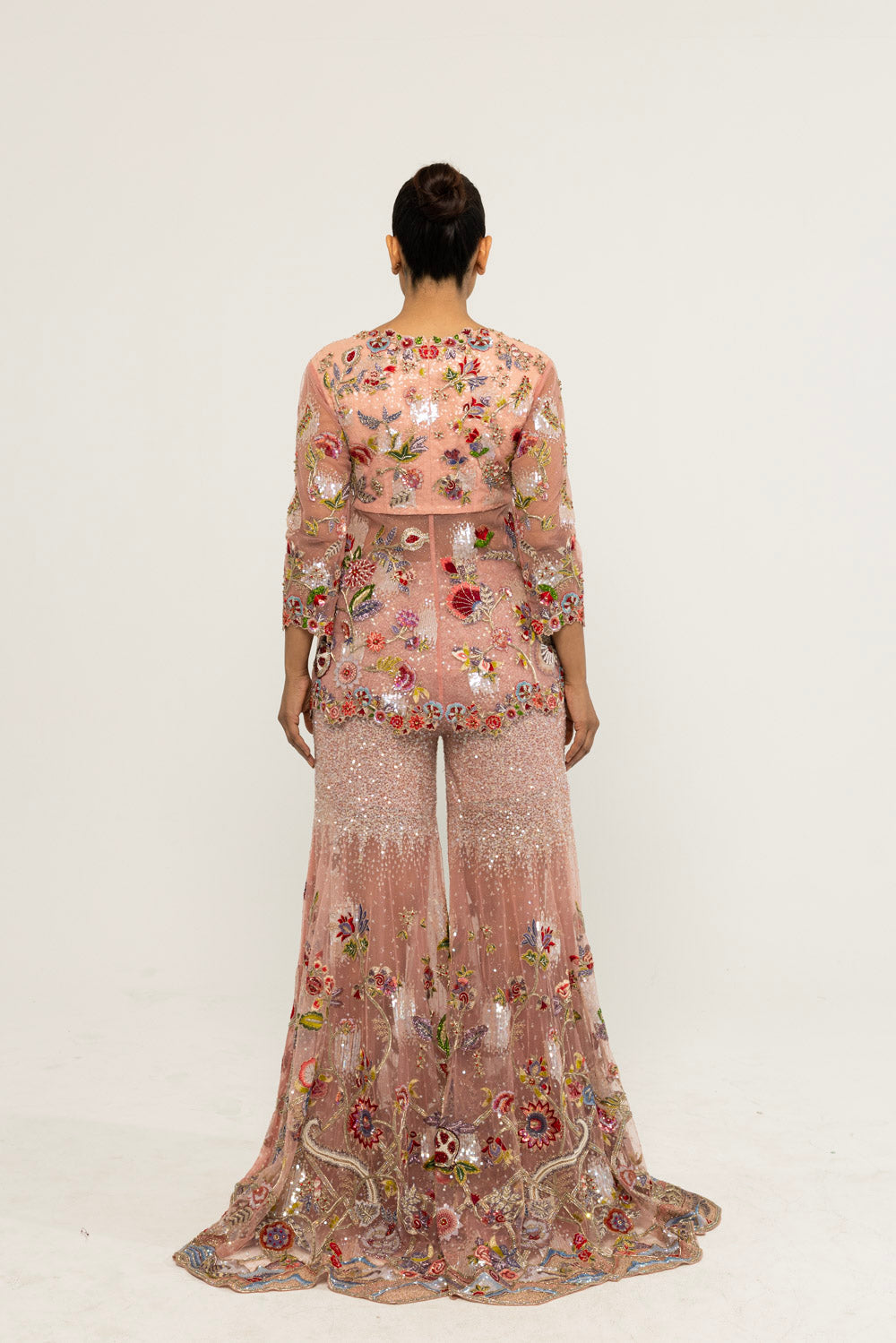 Anar Bel Hand-Embroidered Sharara Set in Dusty Pink