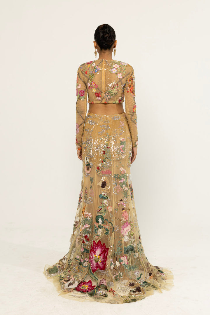 Sundarbans Hand-Embroidered Skirt Set in Nude