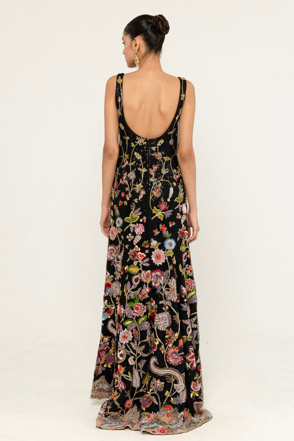 Anar Bel Hand-Embroidered Gown in Black