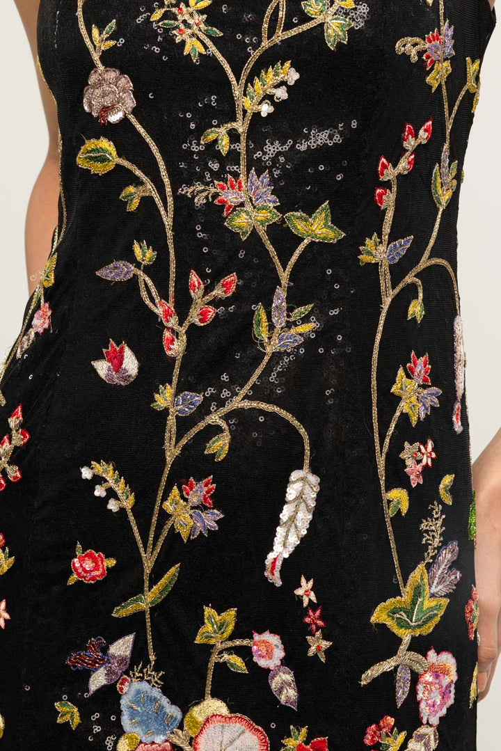 Anar Bel Hand-Embroidered Gown in Black