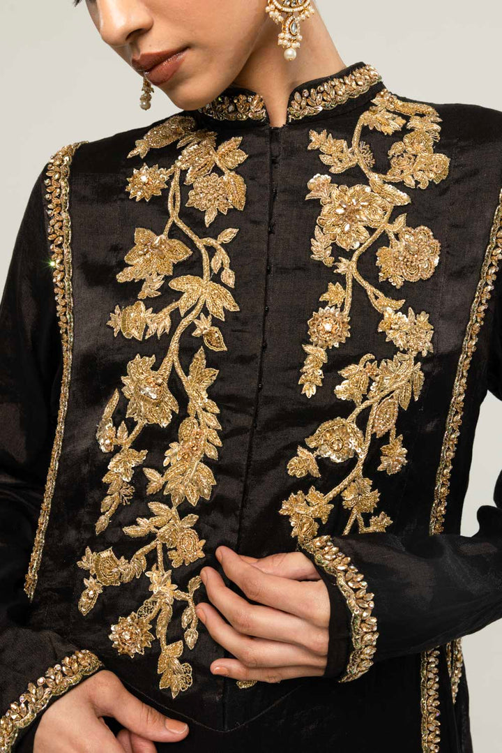 Anar Bel Hand-Embroidered Kurta Set in Black