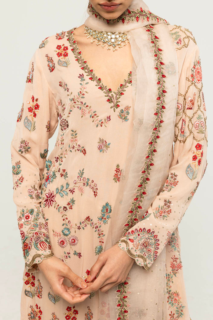 Chintz Hand-Embroidered Kurta Set in Peach