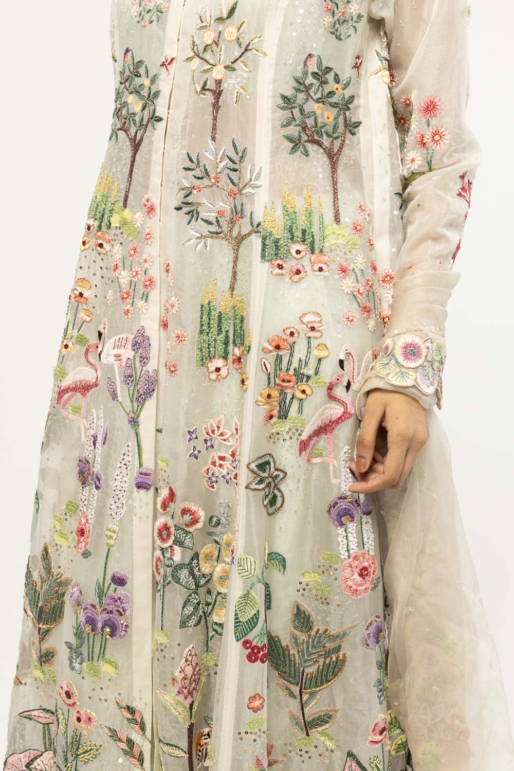 Verdure Hand-Embroidered Kurta Set in Ivory