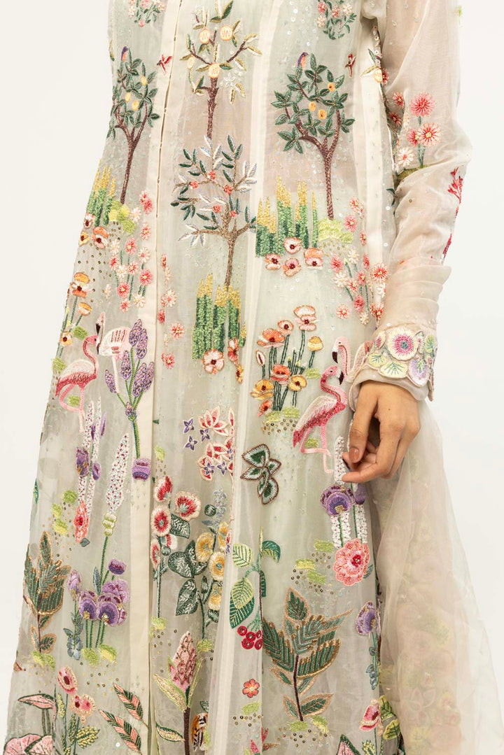 Verdure Hand-Embroidered Kurta Set in Ivory