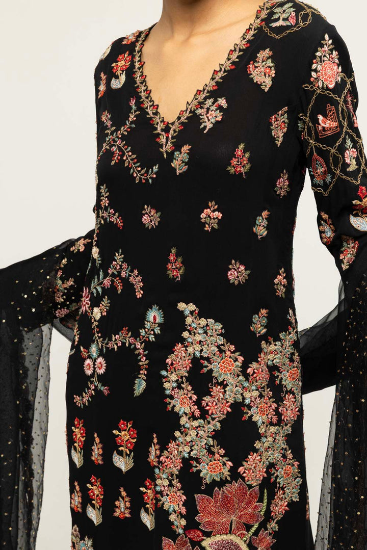 Chintz Hand-Embroidered Kurta Set in Black