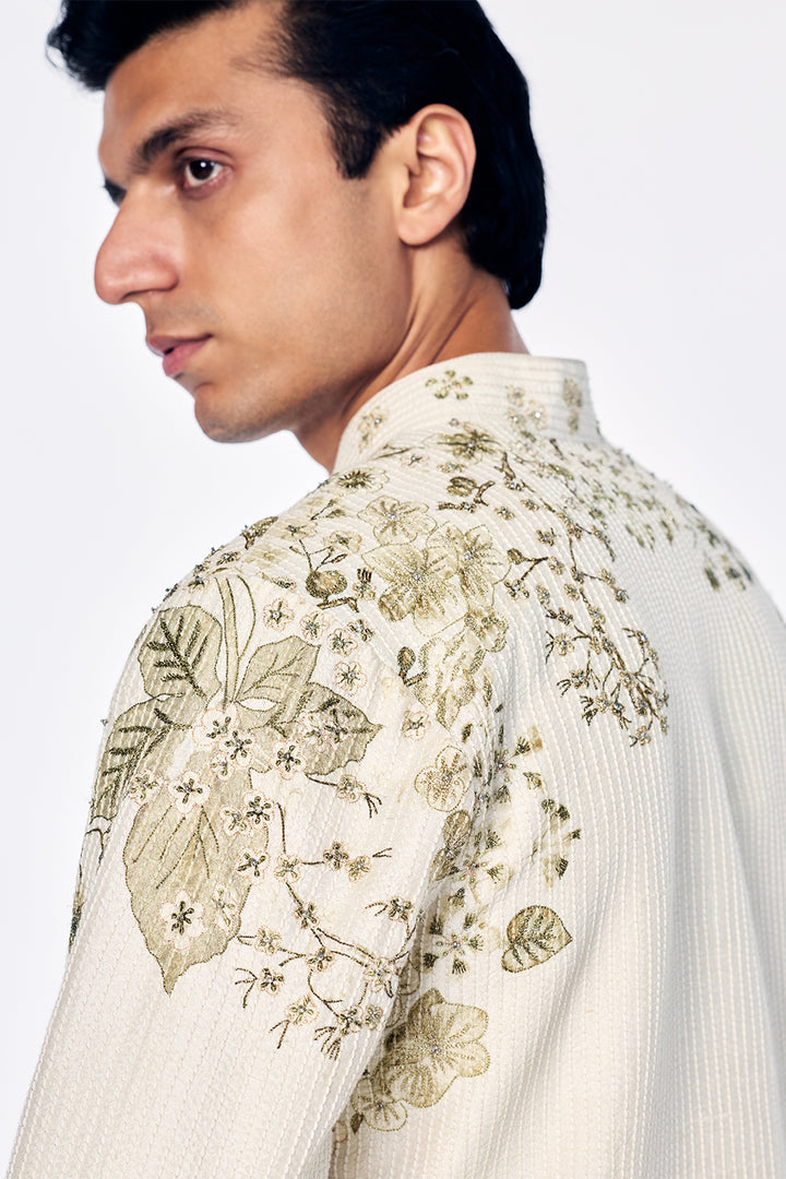 Florence Raw Silk Short Kurta With Tonal Botanical Vine Embroidery In Ivory