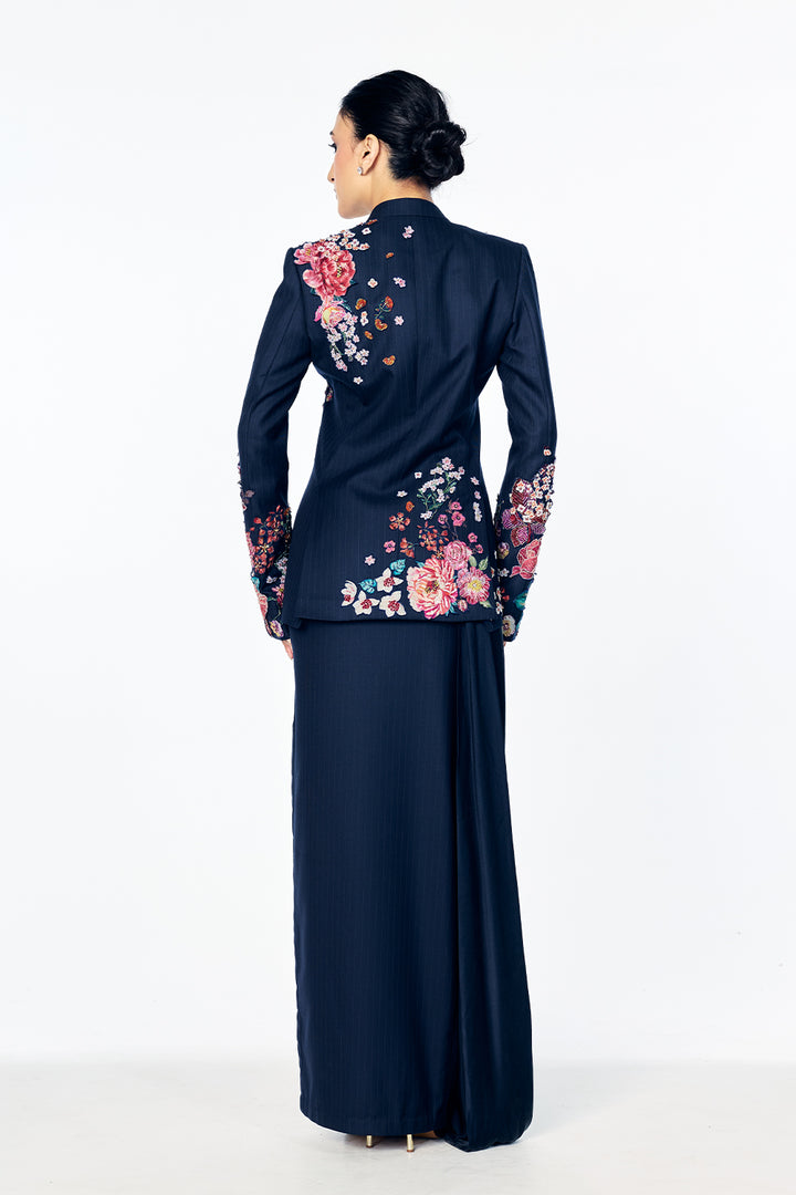 Florence Bandhgala With Tuscany-Inspired Satin-Thread Floral Embroidery In Navy