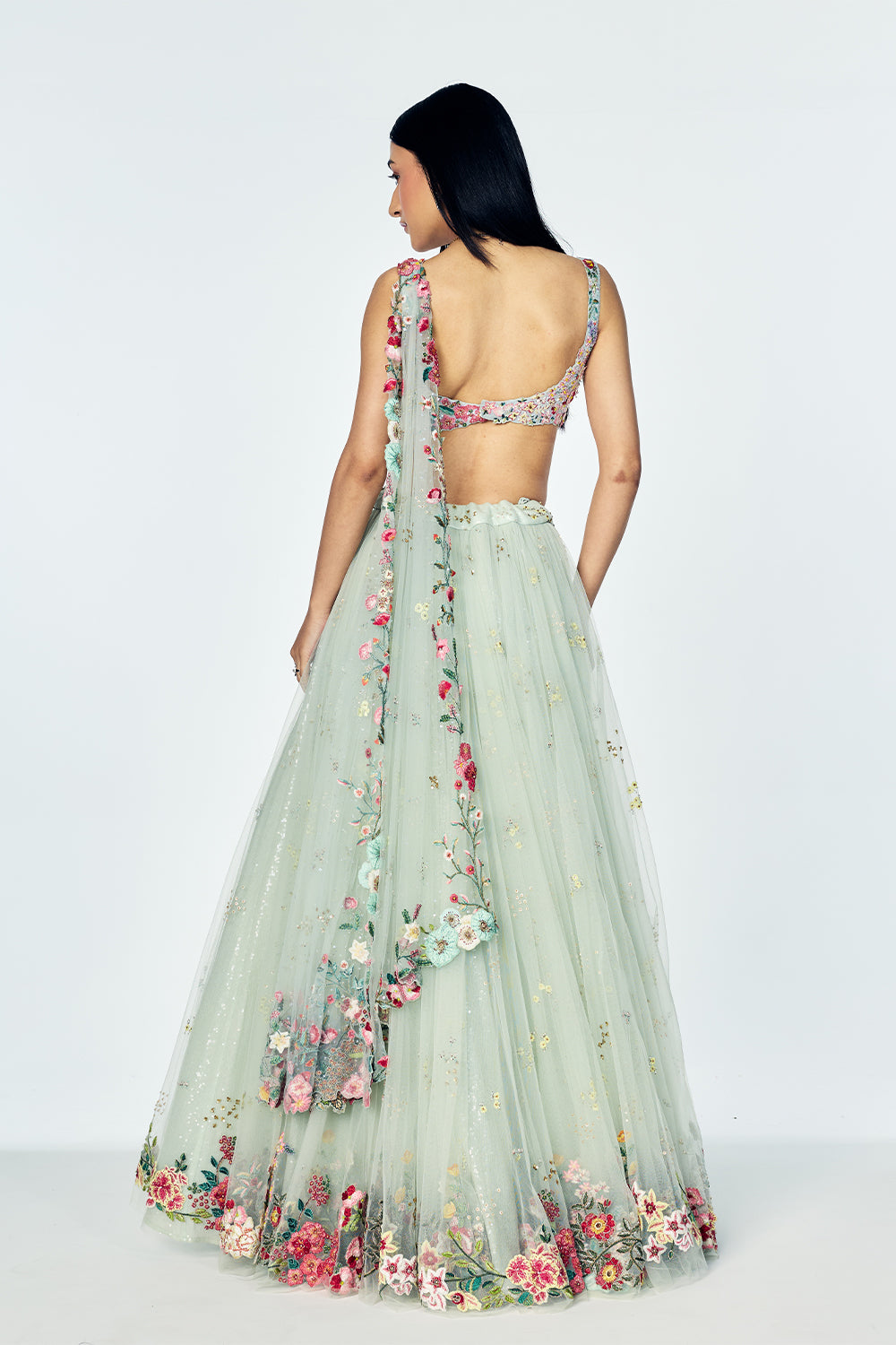 Zenith Skirt Set With Botanical Embroidery In Mint