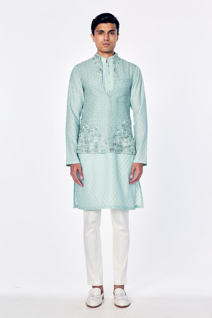 Zenith Silk Organza Bandi With Floral Embroidery And Sequin Highlights In Mint