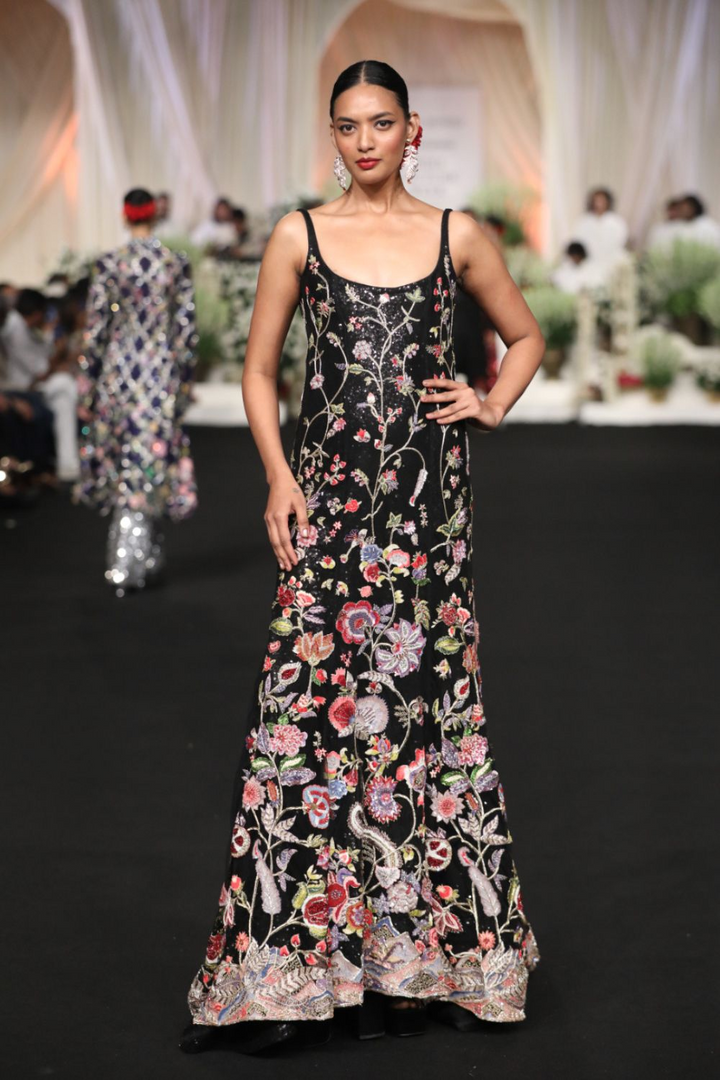 Anar Bel Hand-Embroidered Gown in Black