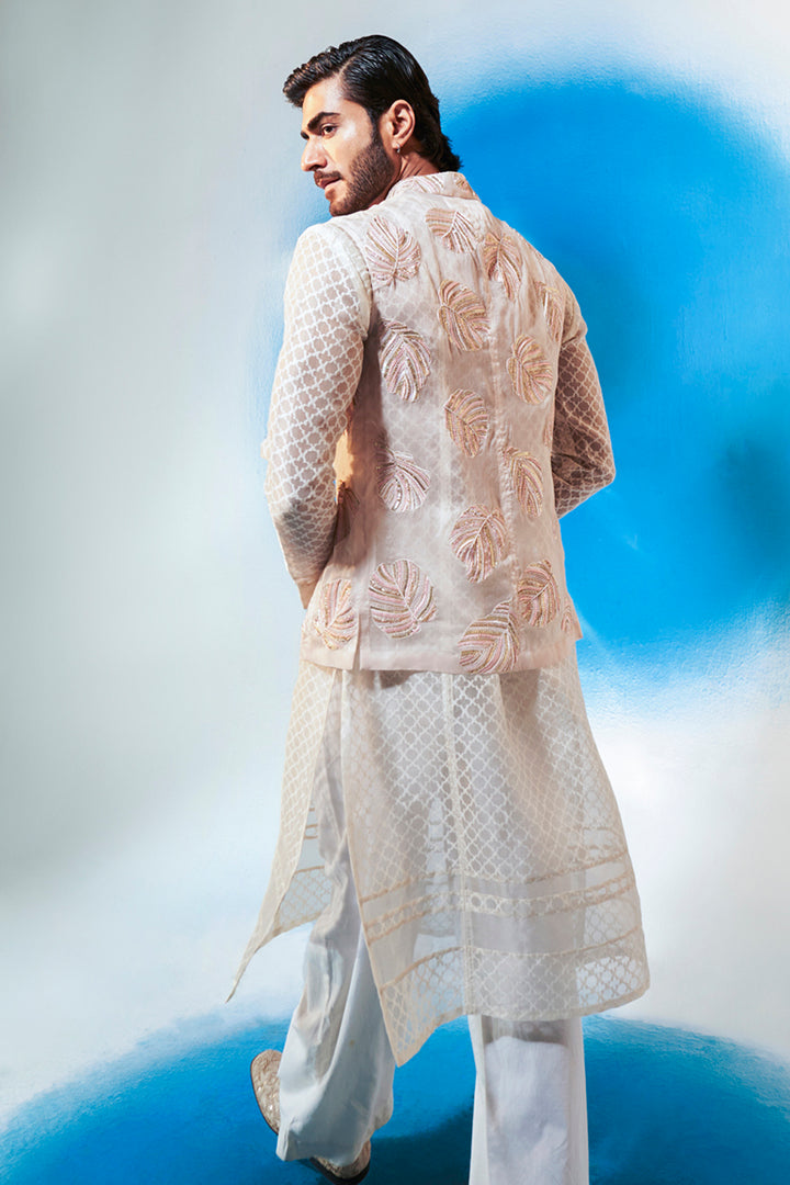 Calethea Hand-Sequinned Bandi in Rose Water Pink